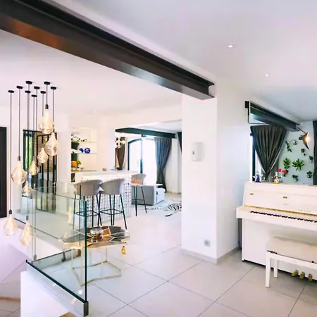 Villa - 4 - Vue Cannes